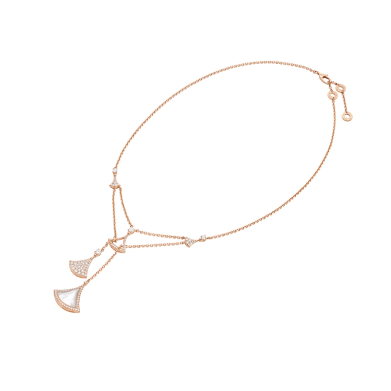 Fanciful Fan Necklace