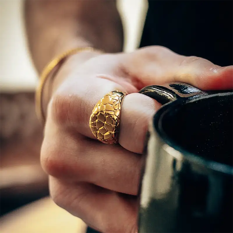 Radiant Patterned Ring